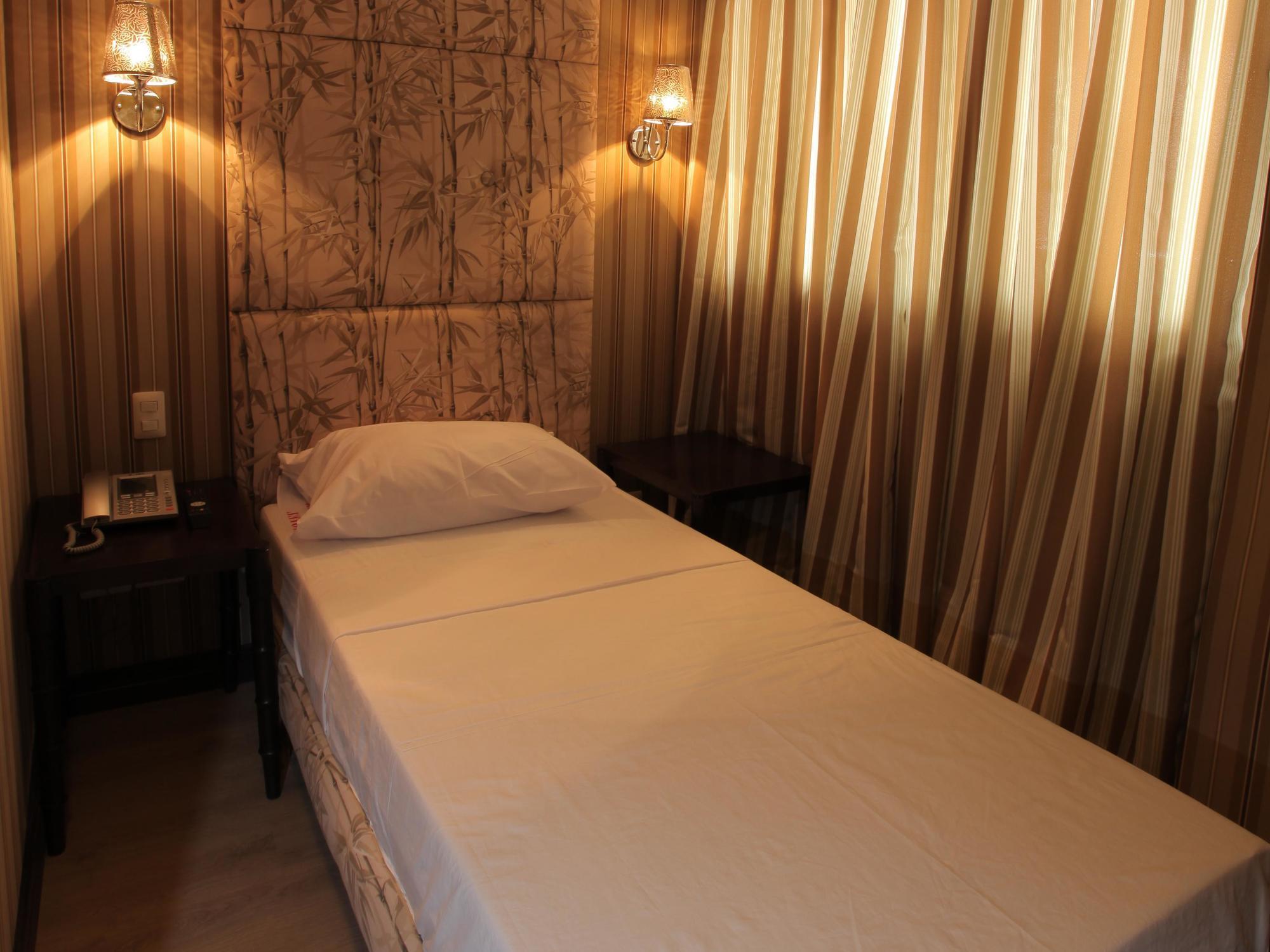 Starmark Hotel Naga  Exterior photo